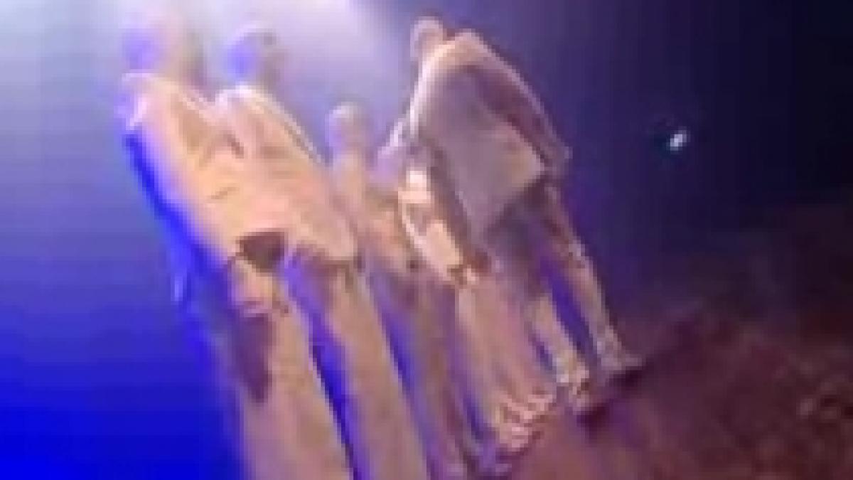 the voca people orchestra care nu are nevoie de instrumente video