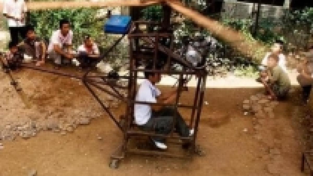 un fermier chinez si a construit propriul elicopter foto