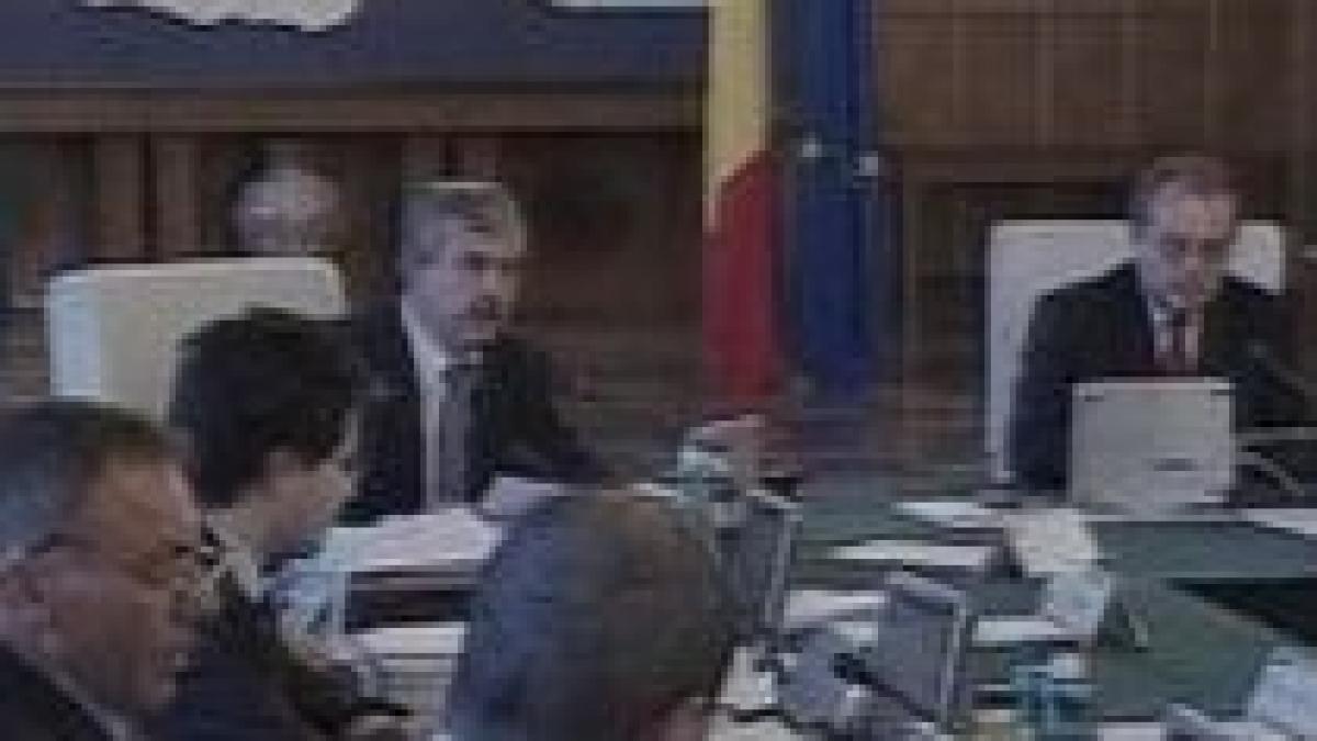 ministerul muncii taie cu aproape un sfert salariile negociate cu sindicatele vezi noua grila