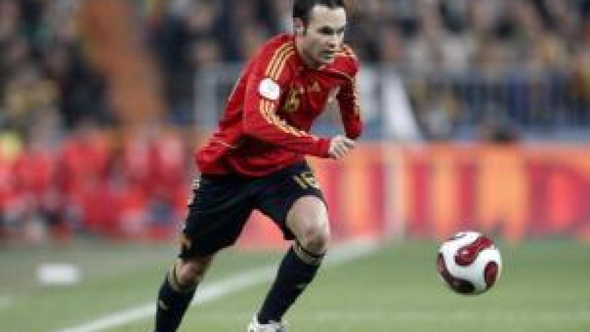 amicale spania invinge cu greu macedonia argentina si brazilia cuceresc europa video