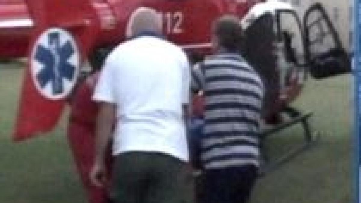 fetita de numai 4 zile suspecta de septicemie transportata cu elicopterul smurd de la bistrita la