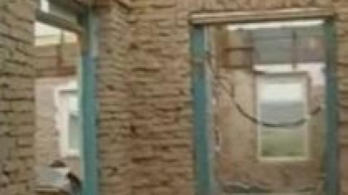 peste 4 000 de scoli din intreaga tara sunt in santier video