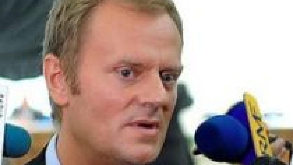 guvernul polonez ar putea concedia 32 000 de bugetari