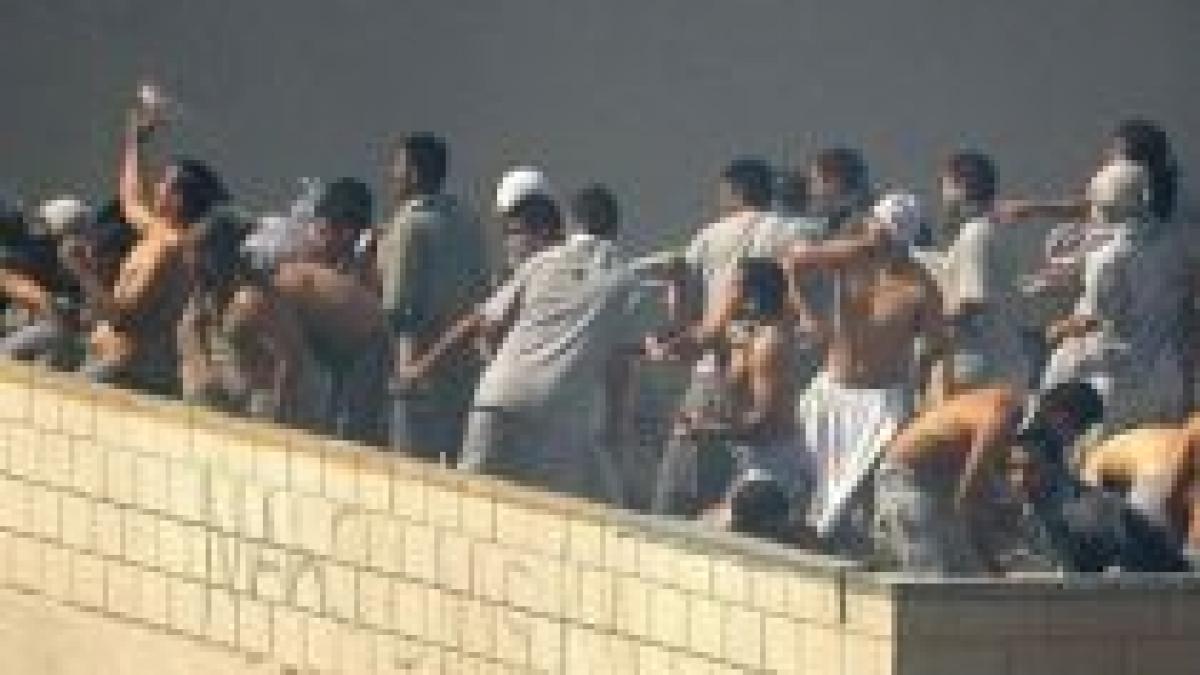 19 morti in urma unei confruntari dintre doua bande de traficanti de droguri intr o inchisoare