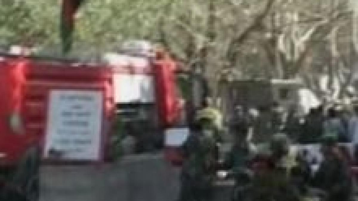 atentat in afganistan palatul prezidential si sediul politiei din kabul lovite de rachete video