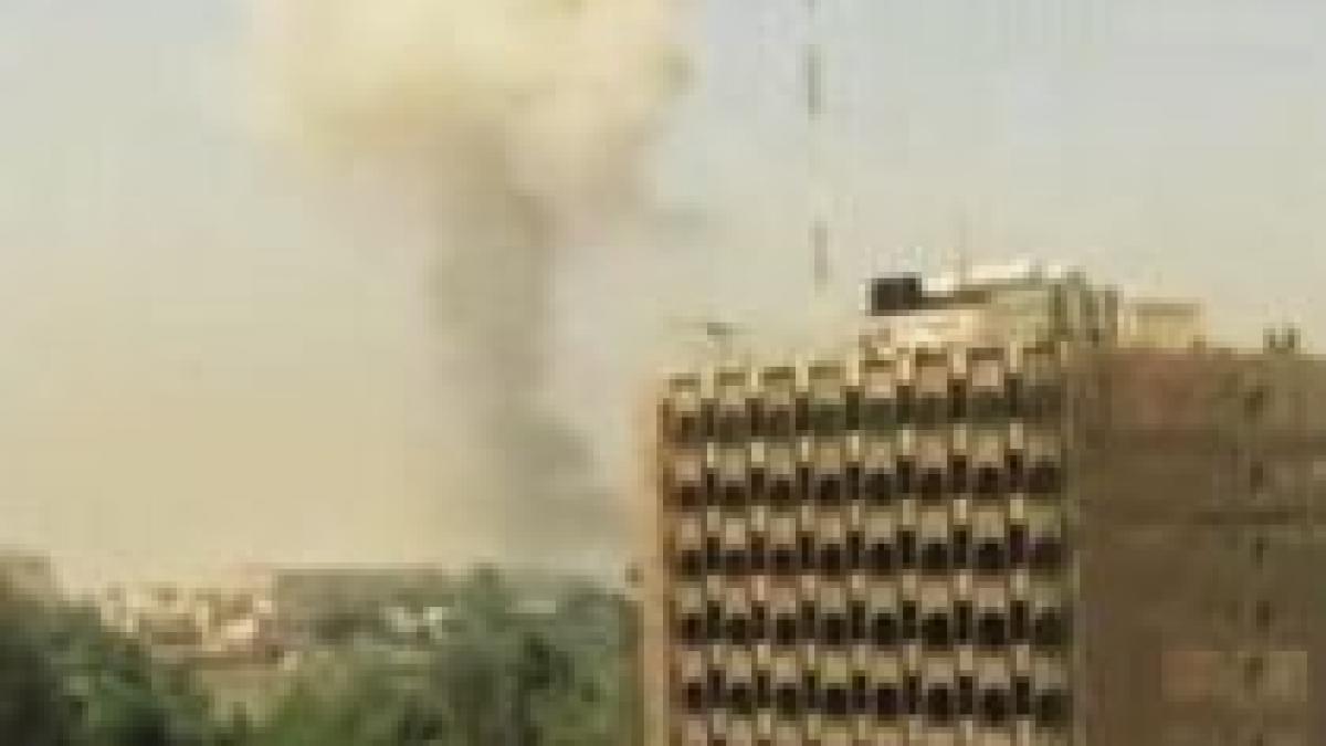 sase atentate cu bomba comise aproape simultan in bagdad 90 de morti si peste 500 de raniti video