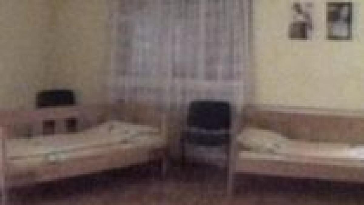 cinci minori obligati sa intretina relatii sexuale cu personalitati din lumea modei video