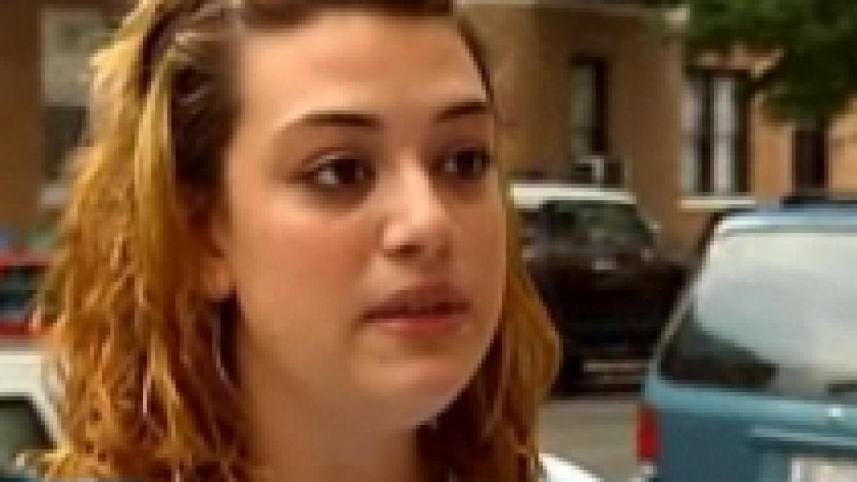 tragedie evitata o adolescenta a condus un autobuz scolar dupa ce soferul a murit la volan