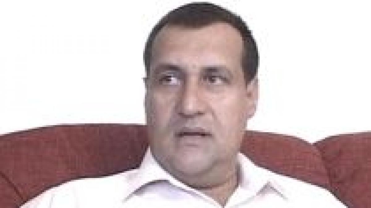 fostii prefecti ne costa 2 5 milioane de euro pe an video