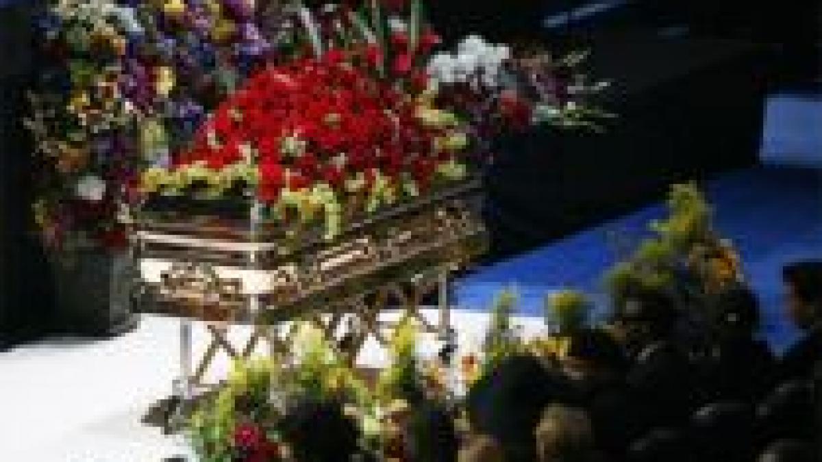 michael jackson va fi inmormantat pe 3 septembrie