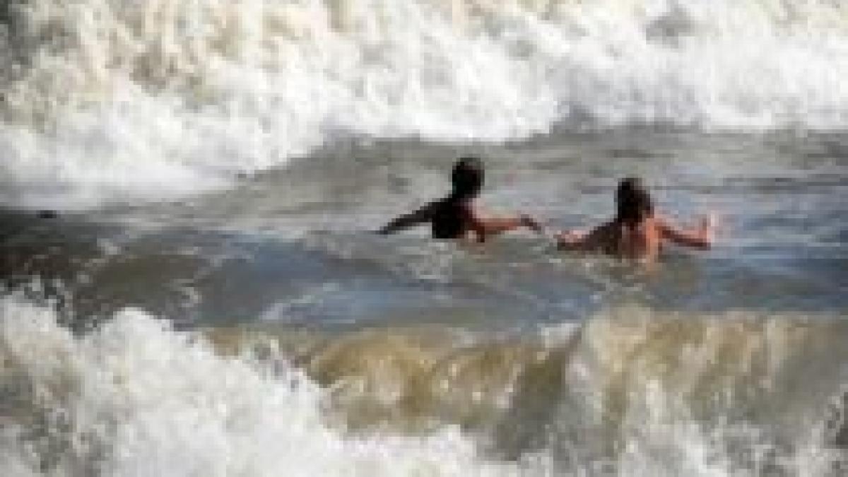 stare de alerta uraganul bill ameninta insulele bermude