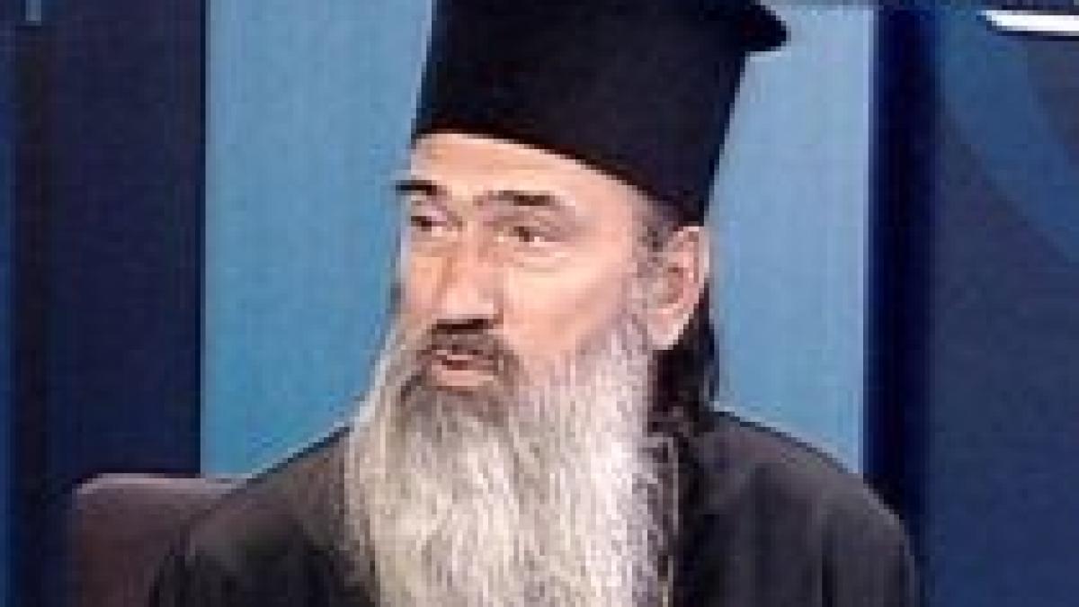 Arhiepiscopul Teodosie neagă că ar fi primit mită: ?Am greşit că am mers la Parchet? (VIDEO)