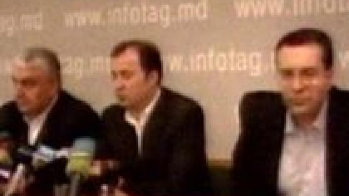 guvernul de la chisinau trebuie sa isi dea demisia pana vineri