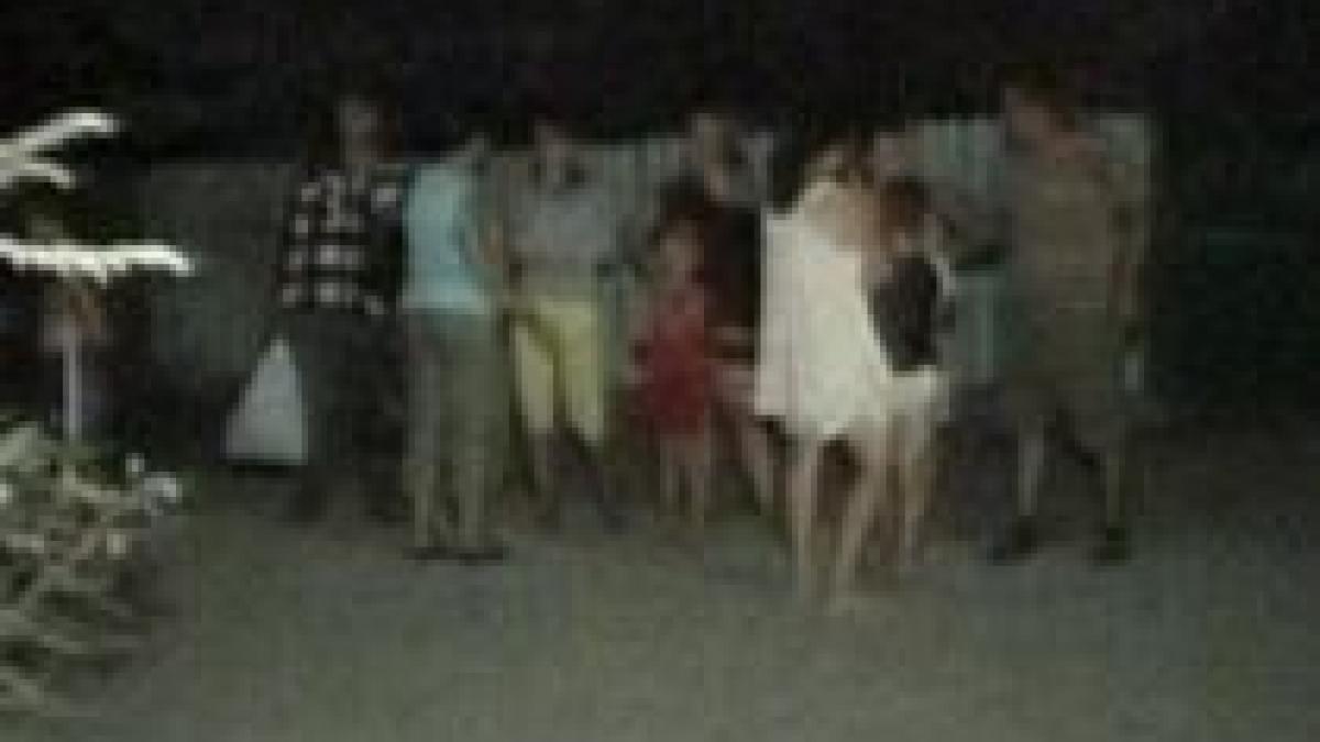 Scandal într-un sat ieşean. Şapte oameni au ajuns în spital (VIDEO)