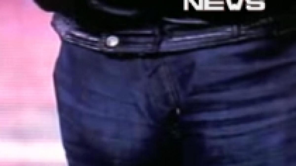 jenant a cantat pana i s au umflat pantalonii video