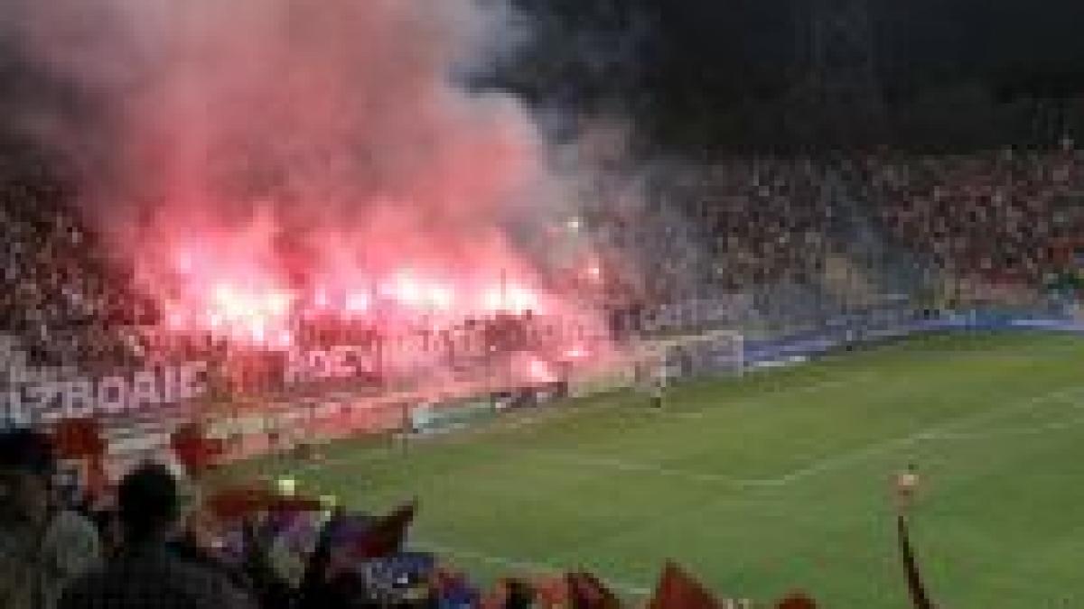 fara spectatori cu pandurii si gloria steaua sanctionata pentru tortele de la derby ul cu dinamo