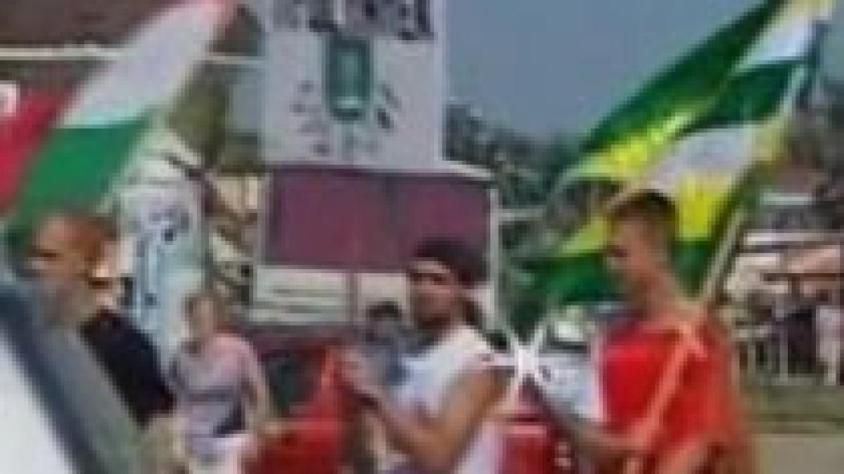 slovacia legea care interzice folosirea limbii maghiare in institutii publice i a scos in strada pe