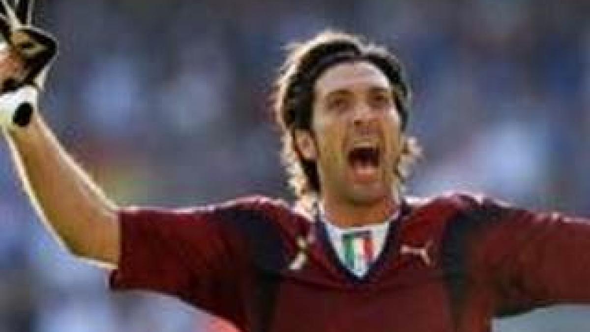 buffon sustine ideea ca jucatorii italieni ar trebui vaccinati impotriva gripei porcine