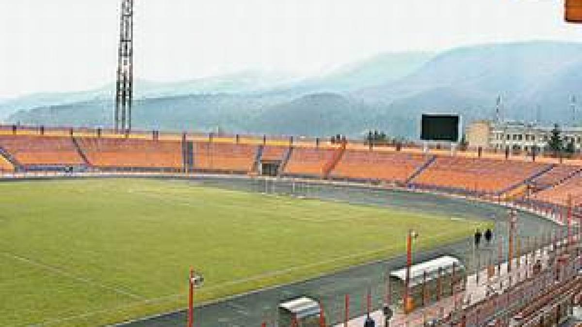 pinalti vrea ca dinamo sa isi dispute meciurile din europa league la piatra neamt