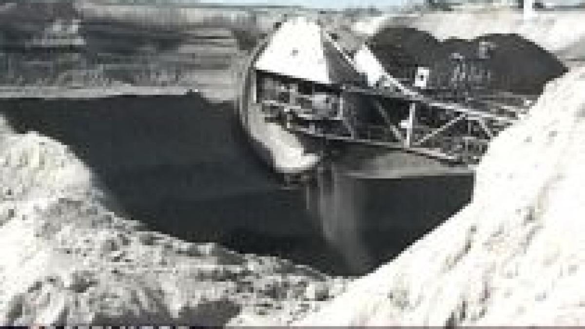 scamatorie la motru garda financiara ancheteaza disparitia unui munte de carbune video