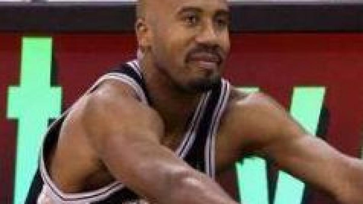 bruce bowen unul dintre cei mai buni aparatori din nba s a retras video
