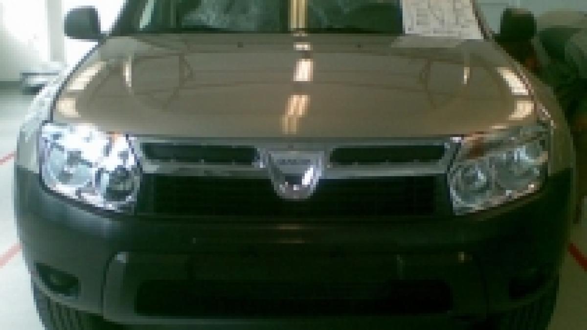 traian basescu insista ca primul suv dacia sa aiba culoarea rosie video