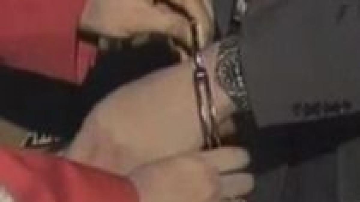 agent sef de politie retinut pentru trafic de influenta