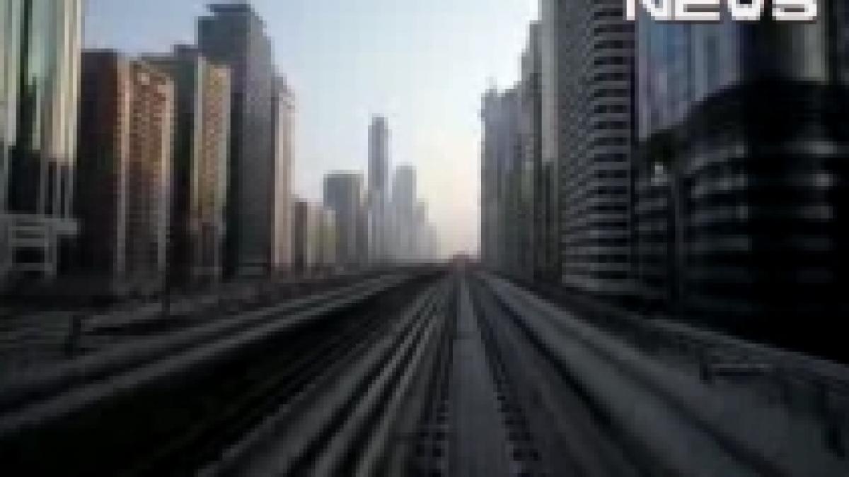 dubai inaugureaza primul metrou din golf si cea mai mare statie subterana din lume video