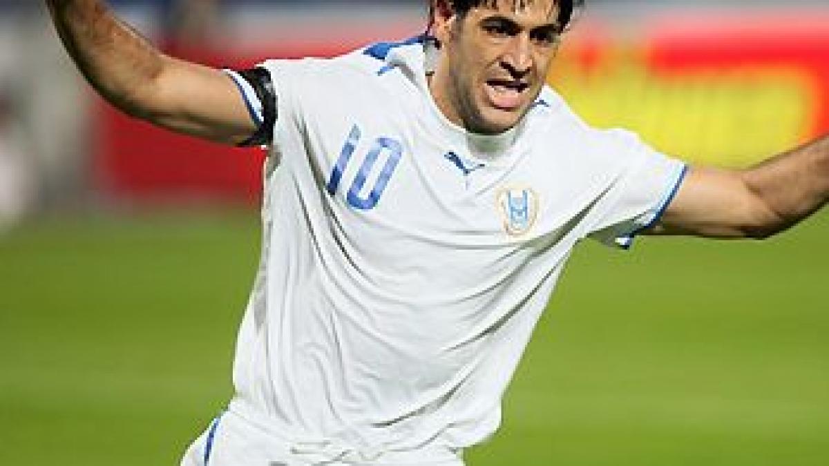 preliminarii cm 2010 grupa 2 israel zdrobeste luxemburg cu 7 0 si spera la o minune