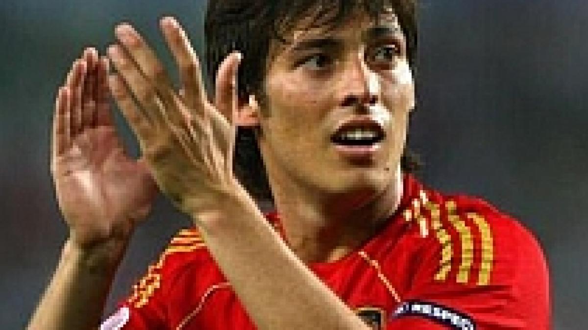 milan este interesata de david silva de la valencia