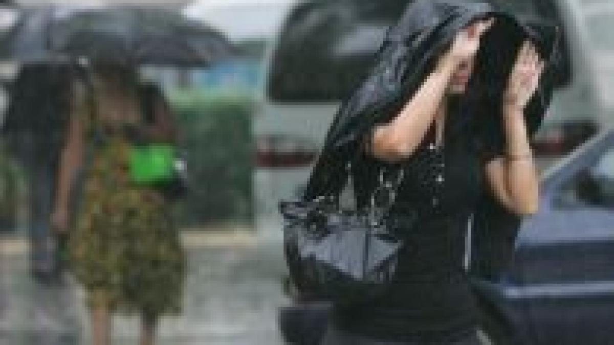 inundatii de proportii la cannes dupa o ploaie de numai doua ore