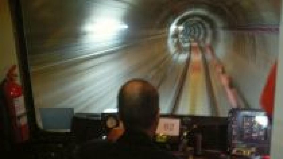 metrou intre piata universitatii si drumul taberei vezi care sunt statiile