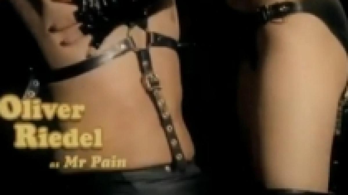 rammstein si a lansat ultima melodie pe un site porno vedeti videoclipul video