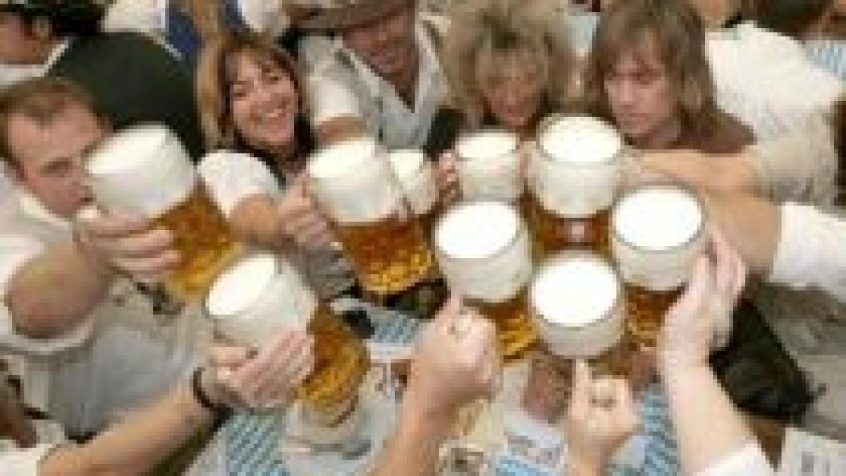 munchen a inceput oktoberfest cel mai mare festival al berii din lume