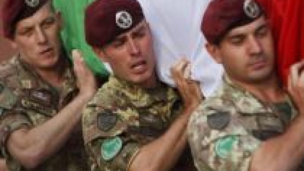 doliu national in italia sase soldati ucisi in afganistan inmormantati in cadrul unei ceremonii