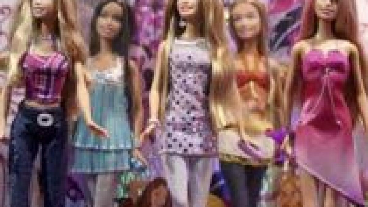 papusa barbie devine stea de cinema