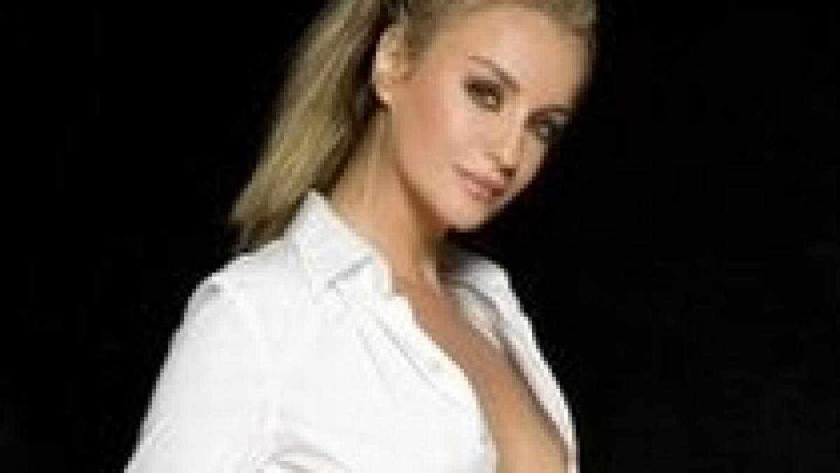 tania budi in revista playboy la 41 de ani