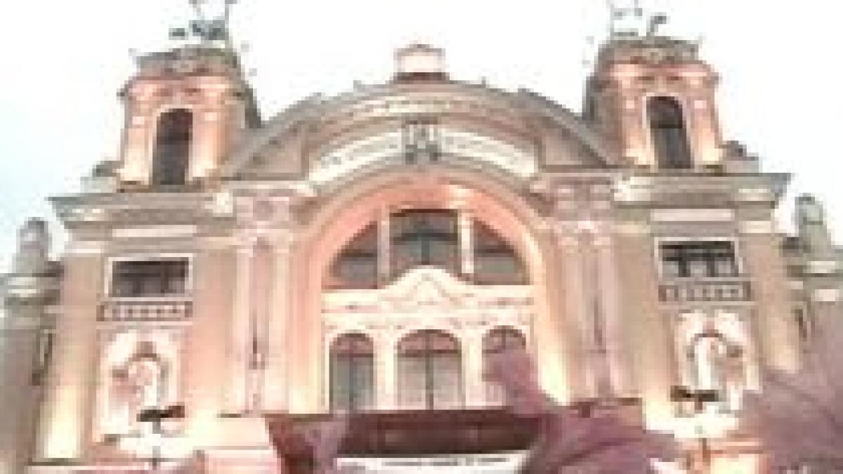 campanie de prevenire a cancerului la san in mai multe orase din tara video