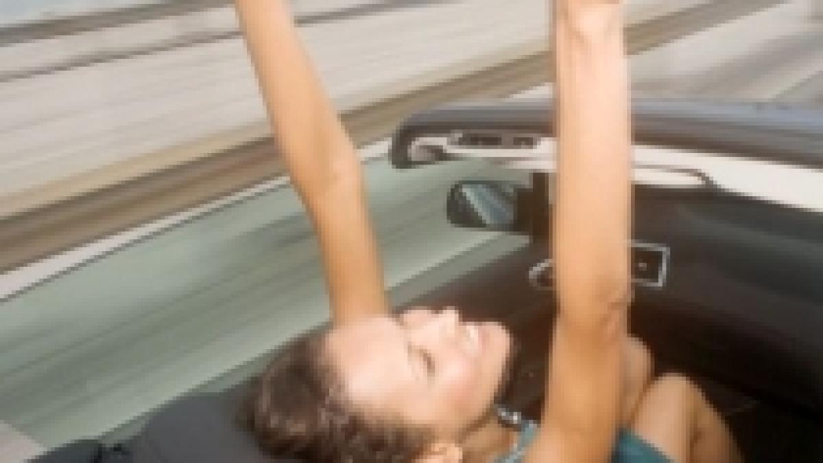 studiu masinile decapotabile pot determina pierderea auzului