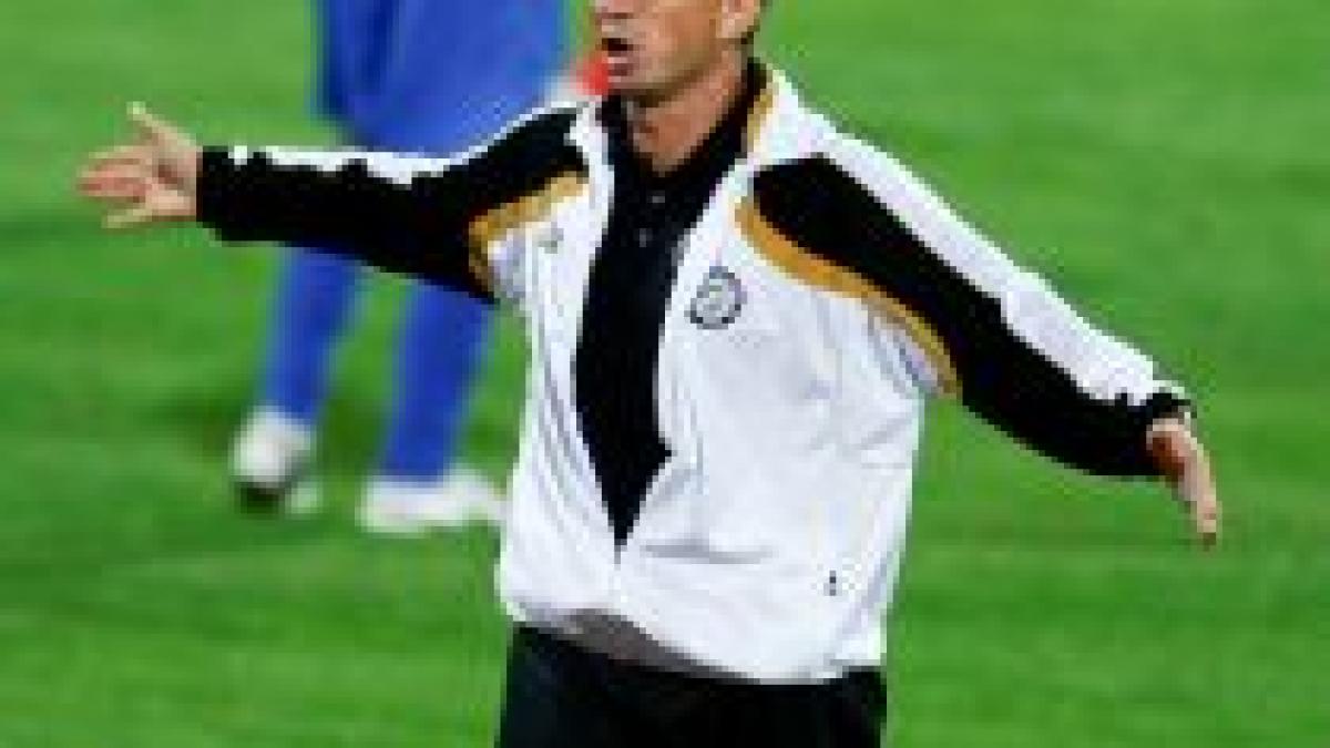 unirea a cerut arbitri straini pentru urmatoarele derby uri si cca le va satisface dorinta