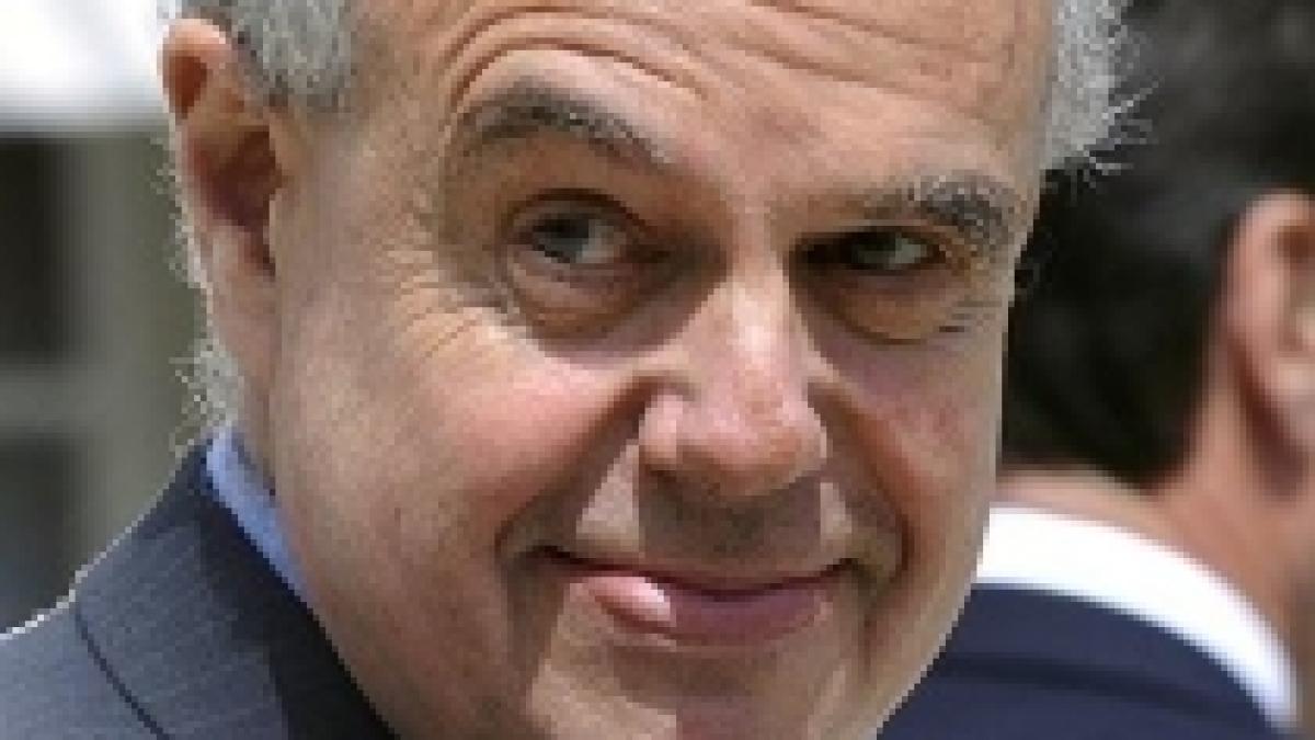 ministrul culturii din franta a recunoscut ca a facut sex cu baieti in thailanda