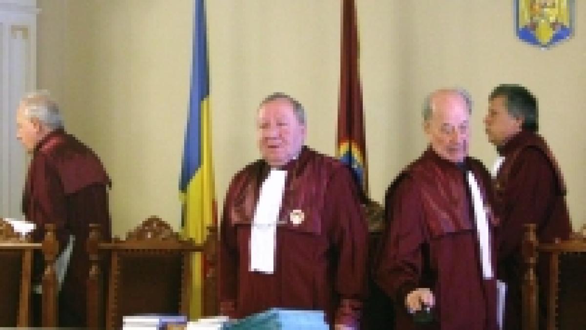 curtea constitutionala ultima speranta a pdl pentru blocarea motiunii verdictul se da luni