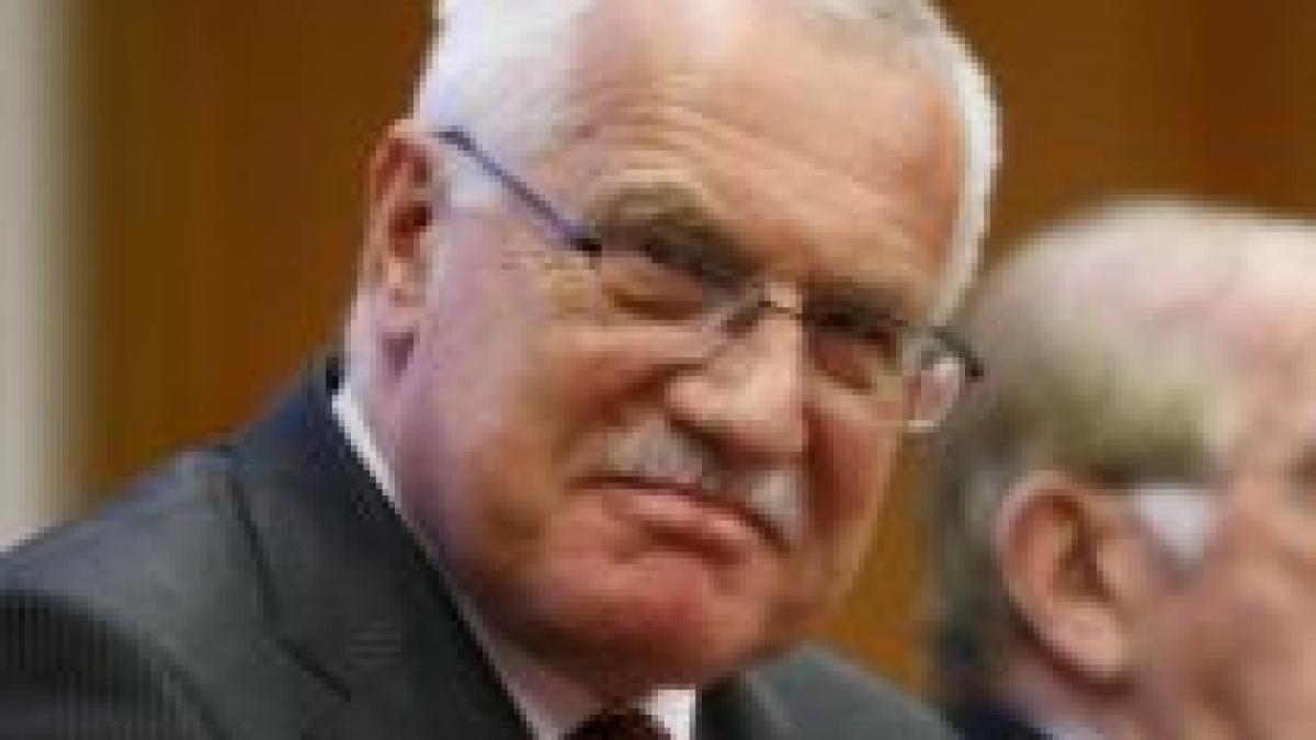 semnarea tratatului de la lisabona conditionata de presedintele cehiei prin adaugarea a doua fraze