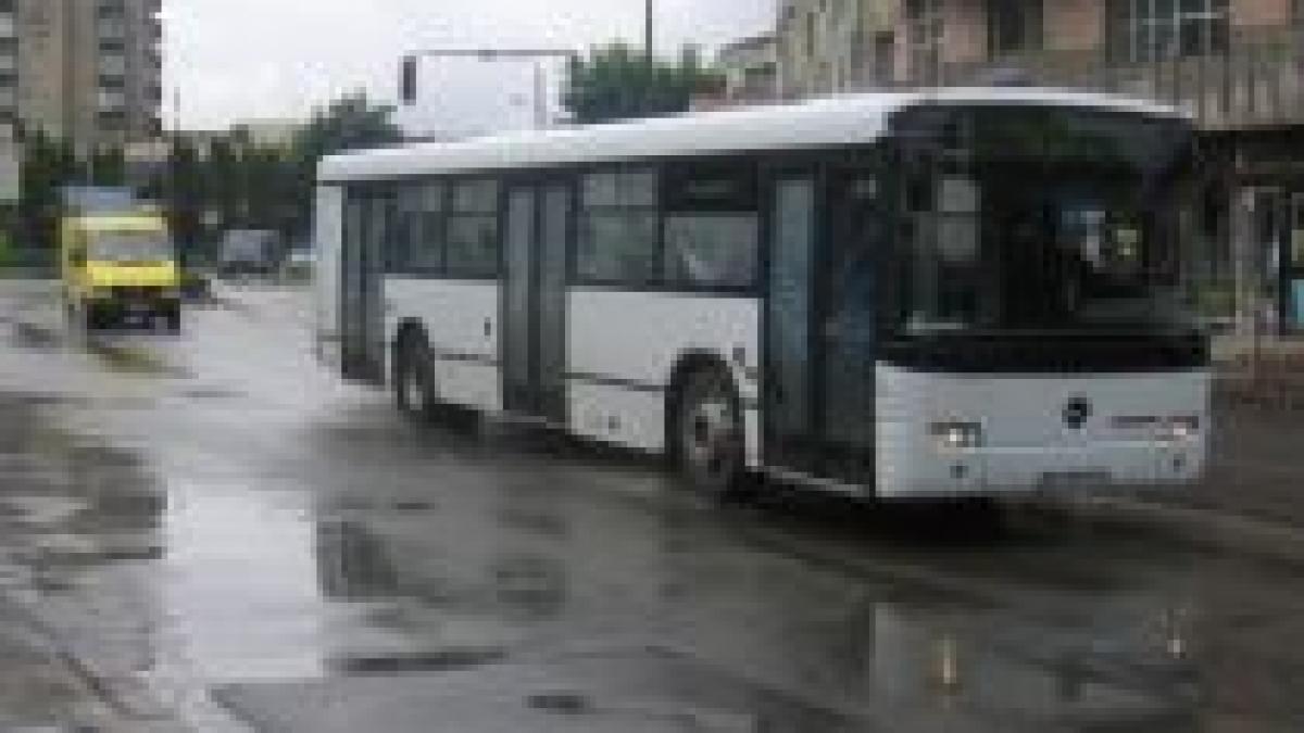 zalau un sofer de autobuz batut de patru calatori fara bilet