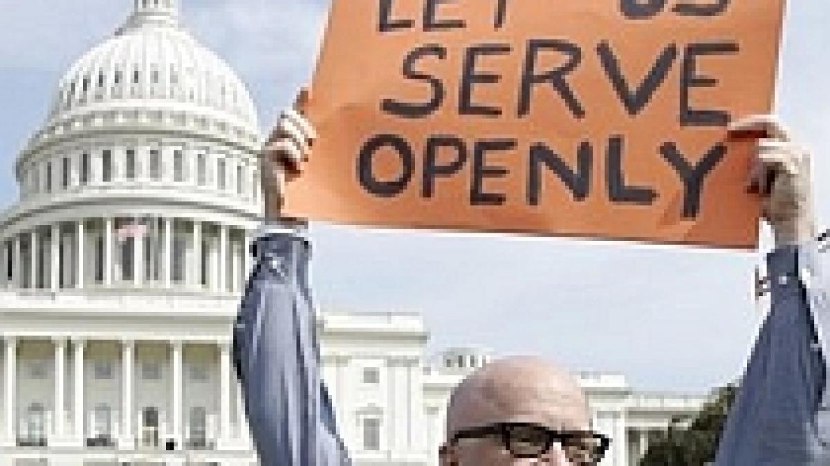 barack obama promite accesul liber al homosexualilor in armata americana