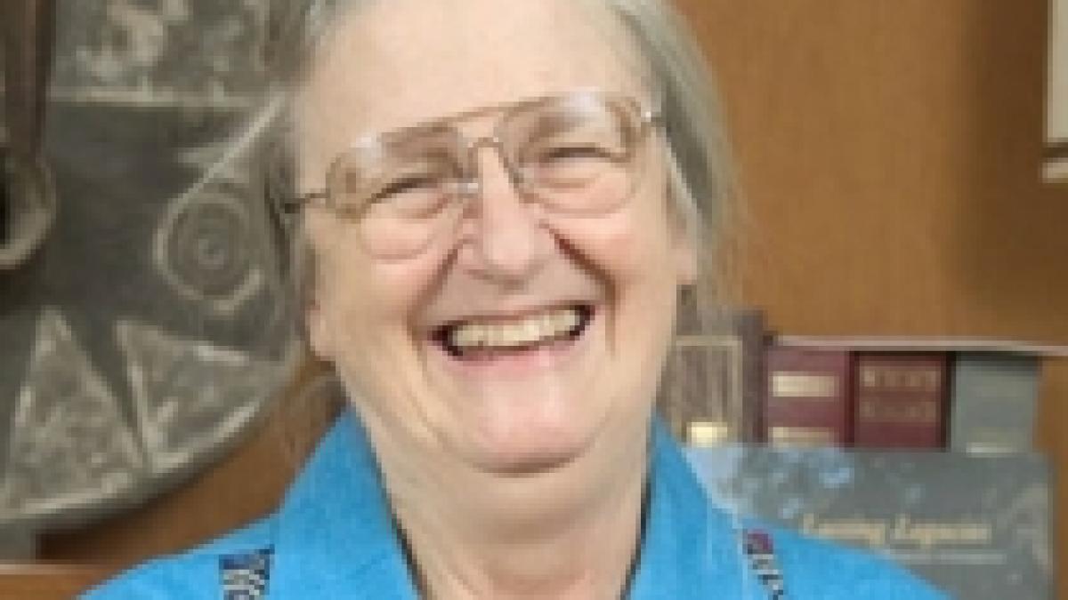 o viata dedicata stiintei elinor ostrom prima femeie care castiga nobelul pentru economie