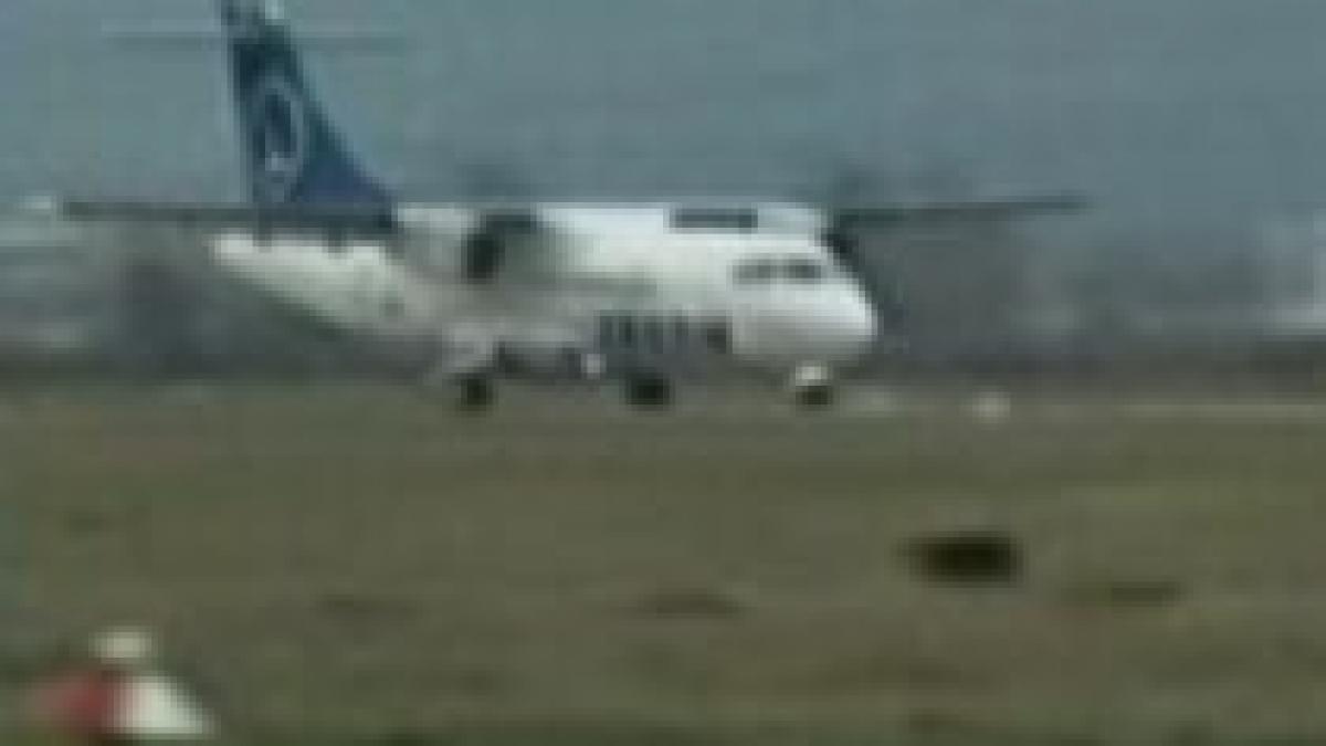 un pilot roman cere interzicerea aplauzelor la aterizare video