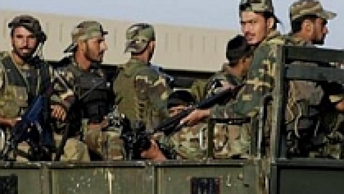 pakistan atentator sinucigas de doar 12 ani ucide 41 persoane