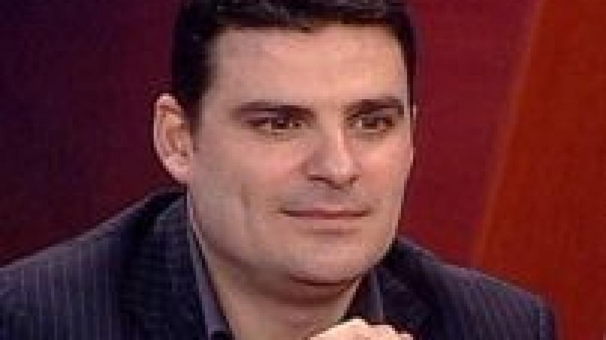 radu tudor ma bucur ca tara a scapat de acest guvern de nuanta africana video