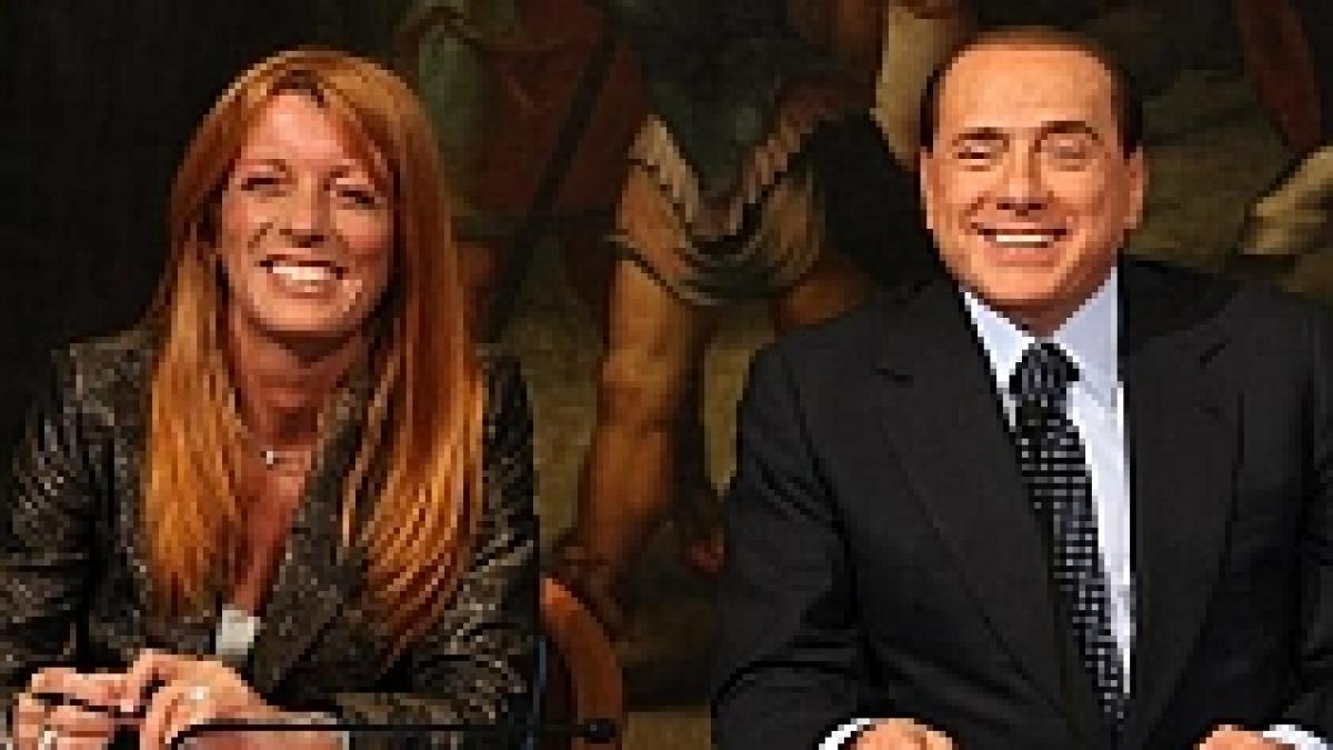 berlusconi declanseaza propaganda mondiala sa isi spele reputatia
